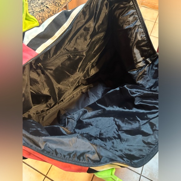 Victoria’s Secret Tote Bag - Picture 3 of 3